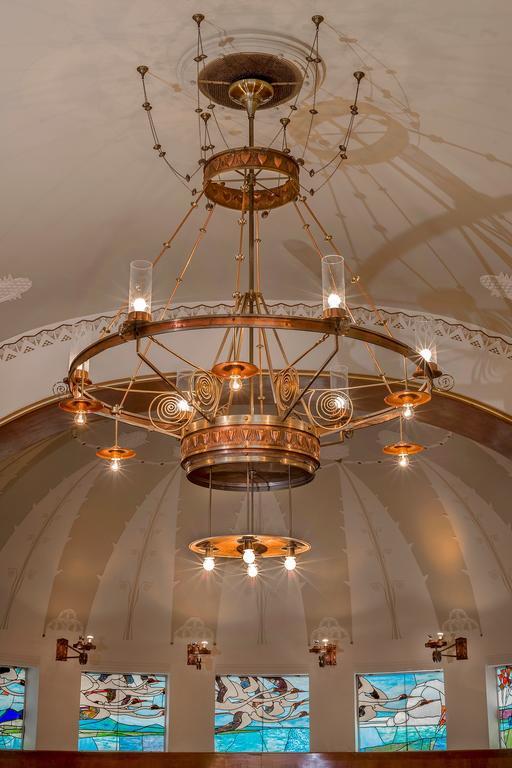 Hotel Okresni Dum Hradec Kralove Ngoại thất bức ảnh