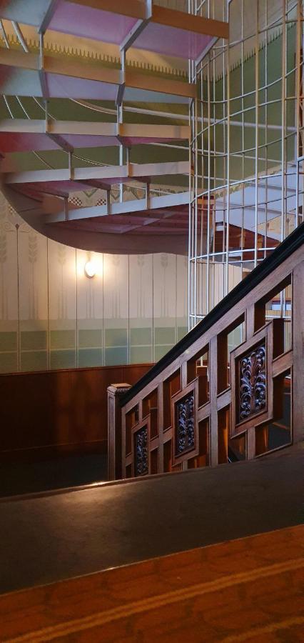 Hotel Okresni Dum Hradec Kralove Ngoại thất bức ảnh